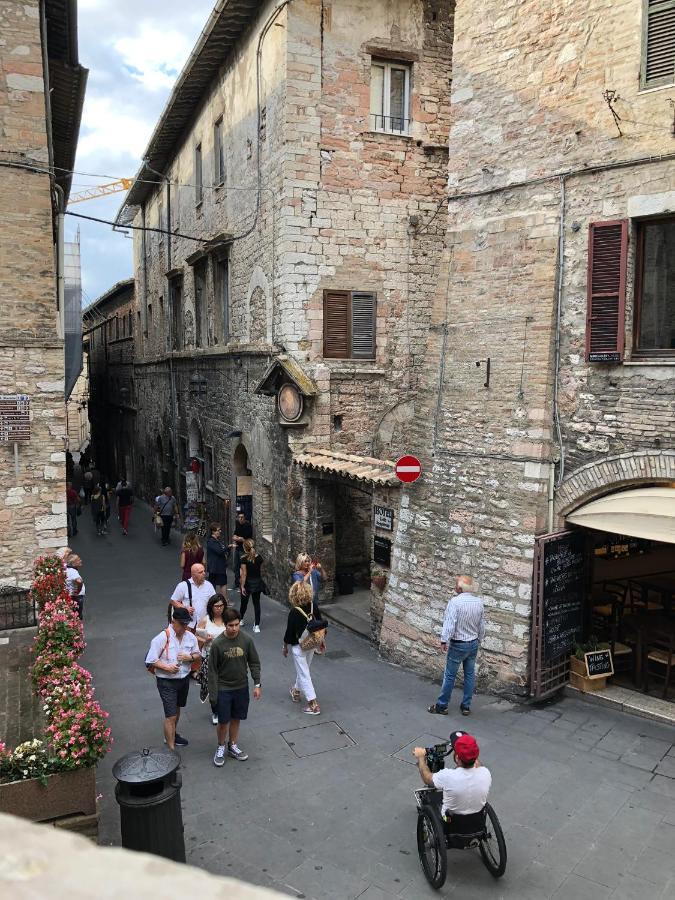 La Casa Dell'Artista Apartamento Assisi Exterior foto